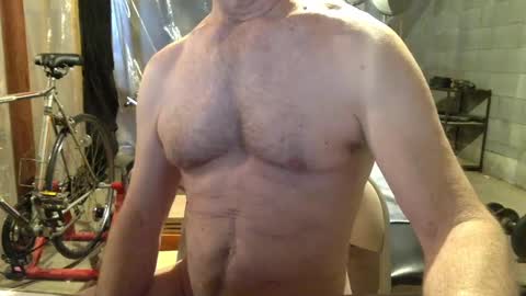 cfnmworkout1 online show from 01/13/25, 06:49