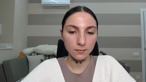 Snapshot of chabibiann chatting on 01/09/25, 04:49 Kate online show from 01/09/25, 04:49