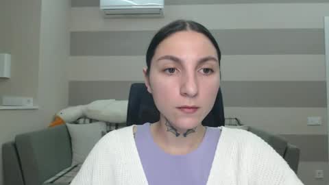 Snapshot of chabibiann chatting on 01/13/25, 01:06 Kate online show from 01/13/25, 01:06