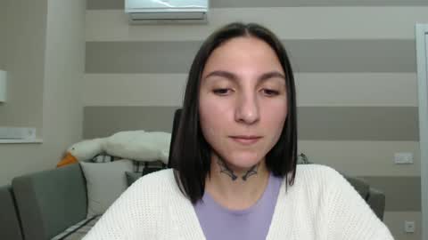 Snapshot of chabibiann chatting on 01/14/25, 07:21 Kate online show from 01/14/25, 07:21