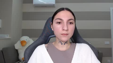 Snapshot of chabibiann chatting on 02/05/25, 07:18 Kate online show from 02/05/25, 07:18