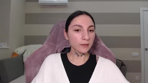 Snapshot of chabibiann chatting on 02/20/25, 10:05 Kate online show from 02/20/25, 10:05