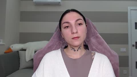 Snapshot of chabibiann chatting on 02/21/25, 07:12 Kate online show from 02/21/25, 07:12