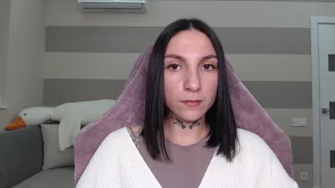 Snapshot of chabibiann chatting on 02/21/25, 10:17 Kate online show from 02/21/25, 10:17