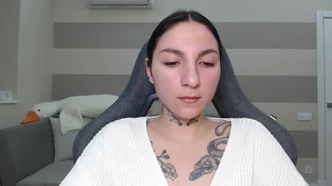 Snapshot of chabibiann chatting on 02/27/25, 04:52 Kate online show from 02/27/25, 04:52