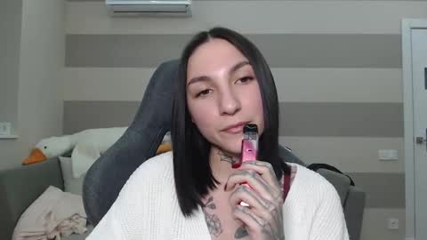 Snapshot of chabibiann chatting on 02/27/25, 10:04 Kate online show from 02/27/25, 10:04