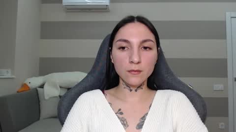 Snapshot of chabibiann chatting on 02/27/25, 03:37 Kate online show from 02/27/25, 03:37