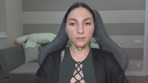 Snapshot of chabibiann chatting on 03/11/25, 01:12 Kate online show from 03/11/25, 01:12