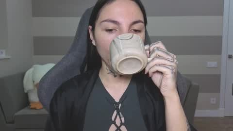 Snapshot of chabibiann chatting on 10/06/25, 07:17 Kate online show from 10/06/25, 07:17