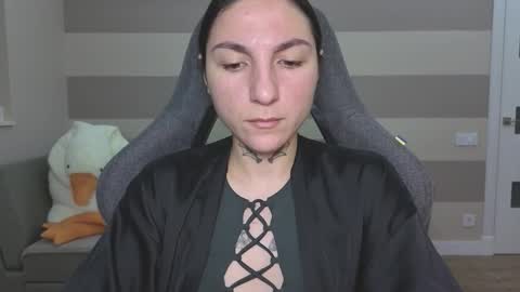 Snapshot of chabibiann chatting on 10/21/25, 05:08 Kate online show from 10/21/25, 05:08