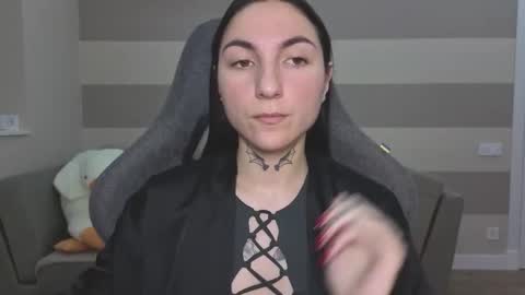 Snapshot of chabibiann chatting on 10/28/25, 06:17 Kate online show from 10/28/25, 06:17