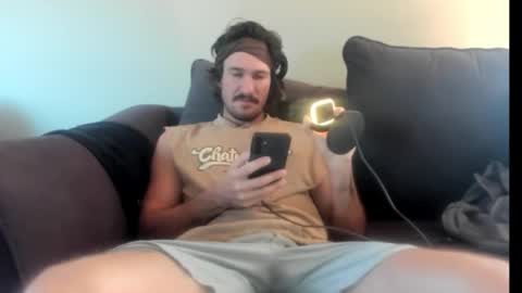 Lydong online show from 10/20/25, 07:14