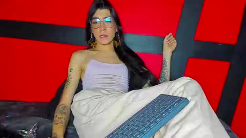 chaminelan online show from 01/20/25, 06:53