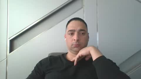 Snapshot of champ_yo chatting on 09/14/25, 07:51 Champ online show from 09/14/25, 07:51