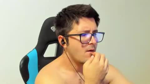 Chance online show from 11/06/25, 01:17