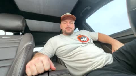 Snapshot of chance69cruise chatting on 02/27/25, 01:05 Chance Cruise online show from 02/27/25, 01:05