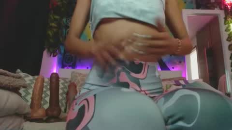 Chanel M. online show from 10/17/25, 08:33