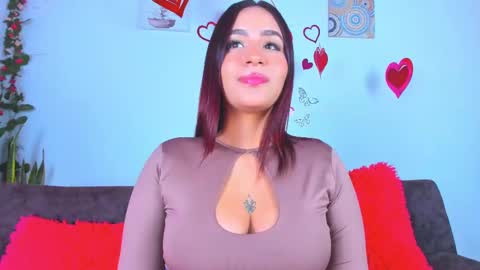 Snapshot of chanel_parker chatting on 02/25/25, 02:25 Chanel Parker online show from 02/25/25, 02:25