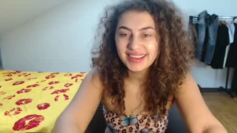 Stephanieblisss online show from 01/11/25, 09:04