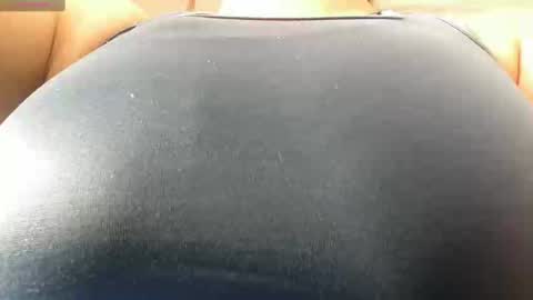 Snapshot of chanell15 chatting on 02/05/25, 02:37 Fabi online show from 02/05/25, 02:37