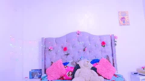 Snapshot of chanelle_07 chatting on 02/28/25, 03:59 Chanelle 07 online show from 02/28/25, 03:59