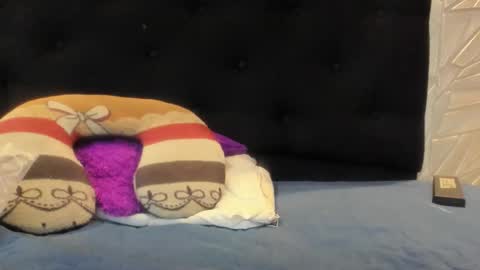 Snapshot of chanellejohnson_ chatting on 11/13/25, 06:18 chanellejohnson_ online show from 11/13/25, 06:18