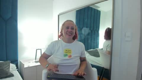 Channelfox  online show from 12/19/24, 11:35