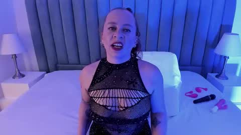 Channelfox  online show from 09/20/25, 07:59