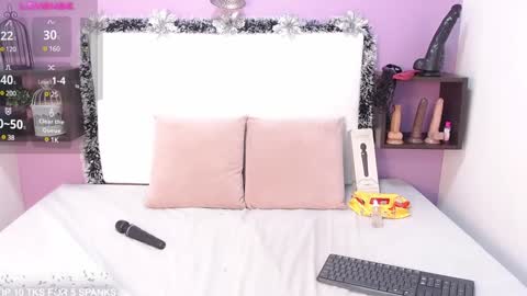 Snapshot of chantalblair chatting on 12/04/24, 10:19 Chantal Blair online show from 12/04/24, 10:19