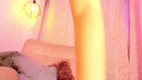 Snapshot of chantall_valkoba chatting on 02/06/25, 10:26 Chantall online show from 02/06/25, 10:26