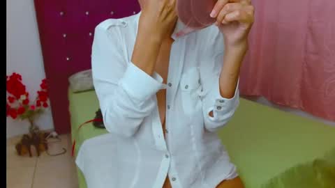 chantal sweety  and horny latina for u online show from 01/25/25, 11:44