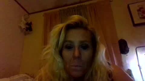 Ms. Behaving online show from 03/06/25, 12:52