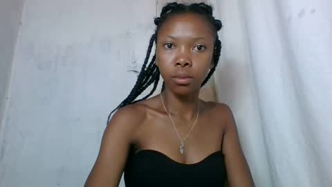 Snapshot of chariola0101 chatting on 01/24/25, 12:52 chariola0101 online show from 01/24/25, 12:52