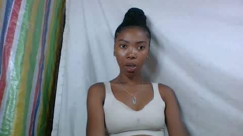 Snapshot of chariola0101 chatting on 02/02/25, 06:58 chariola0101 online show from 02/02/25, 06:58