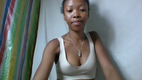 Snapshot of chariola0101 chatting on 02/02/25, 09:13 chariola0101 online show from 02/02/25, 09:13