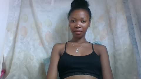 Snapshot of chariola0101 chatting on 02/03/25, 10:36 chariola0101 online show from 02/03/25, 10:36