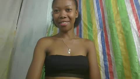 Snapshot of chariola0101 chatting on 02/06/25, 11:15 chariola0101 online show from 02/06/25, 11:15