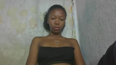 Snapshot of chariola0101 chatting on 02/07/25, 02:29 chariola0101 online show from 02/07/25, 02:29