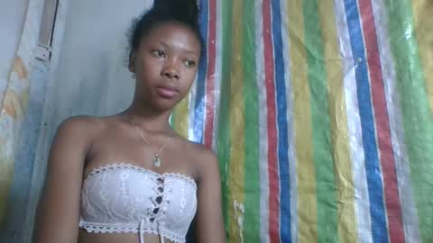 Snapshot of chariola0101 chatting on 02/07/25, 09:48 chariola0101 online show from 02/07/25, 09:48