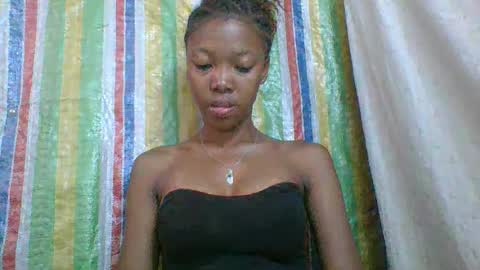 Snapshot of chariola0101 chatting on 02/15/25, 09:38 chariola0101 online show from 02/15/25, 09:38