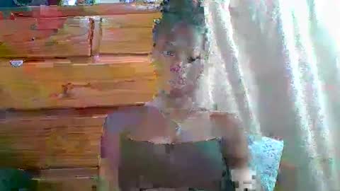 Snapshot of chariola0101 chatting on 02/22/25, 12:05 chariola0101 online show from 02/22/25, 12:05