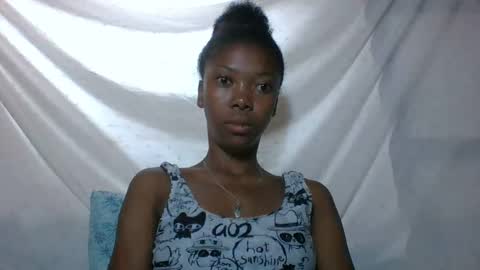 Snapshot of chariola0101 chatting on 02/23/25, 11:14 chariola0101 online show from 02/23/25, 11:14