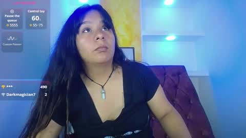 Snapshot of charis_21 chatting on 10/07/25, 01:14 charis 2 online show from 10/07/25, 01:14