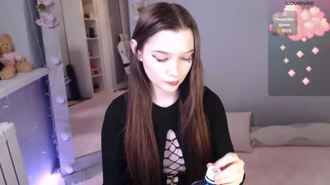 Snapshot of charityryah chatting on 12/27/24, 01:28 Hi guys Welcome to my room online show from 12/27/24, 01:28