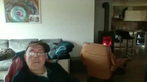 charles6064 online show from 12/02/24, 10:50