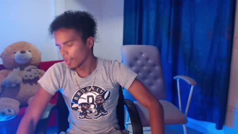 Snapshot of charlesshorny chatting on 01/14/25, 07:53 charlesshorny online show from 01/14/25, 07:53