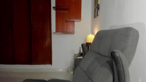 Snapshot of charley_morgan chatting on 02/24/25, 10:03 charley_morgan online show from 02/24/25, 10:03