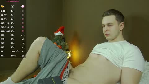 Snapshot of charlie_smiley chatting on 01/04/25, 01:21 Charlie Smiley online show from 01/04/25, 01:21