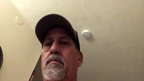 Snapshot of charliebroun chatting on 03/08/25, 11:27 charliebroun online show from 03/08/25, 11:27
