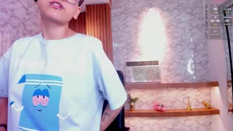 Charlie online show from 11/26/25, 01:45